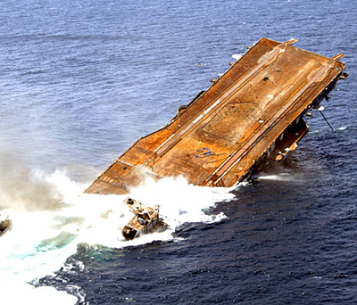 USS_Oriskany_sinking